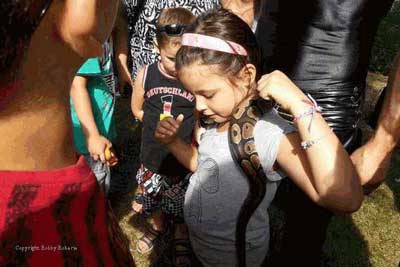 Kindershowprogramme mit Schlangen